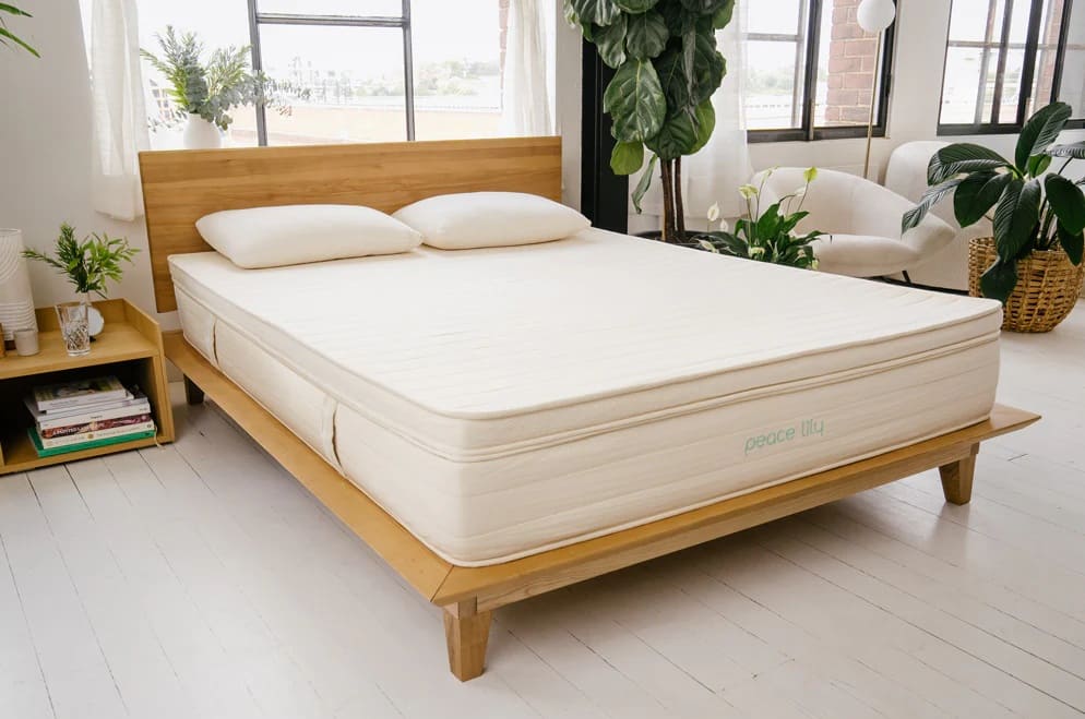 peace lily mattress topper