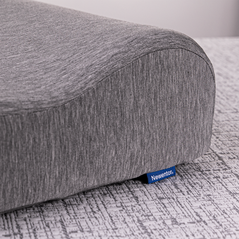 Lullanna Cloud Dream Zero G Contour Pillow